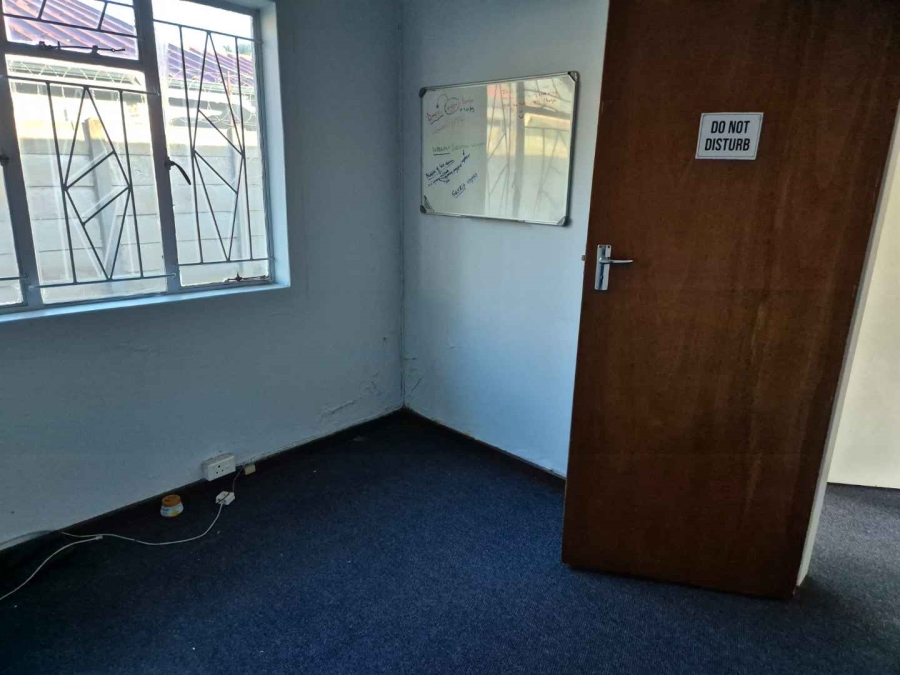 Commercial Property for Sale in Da Nova Western Cape